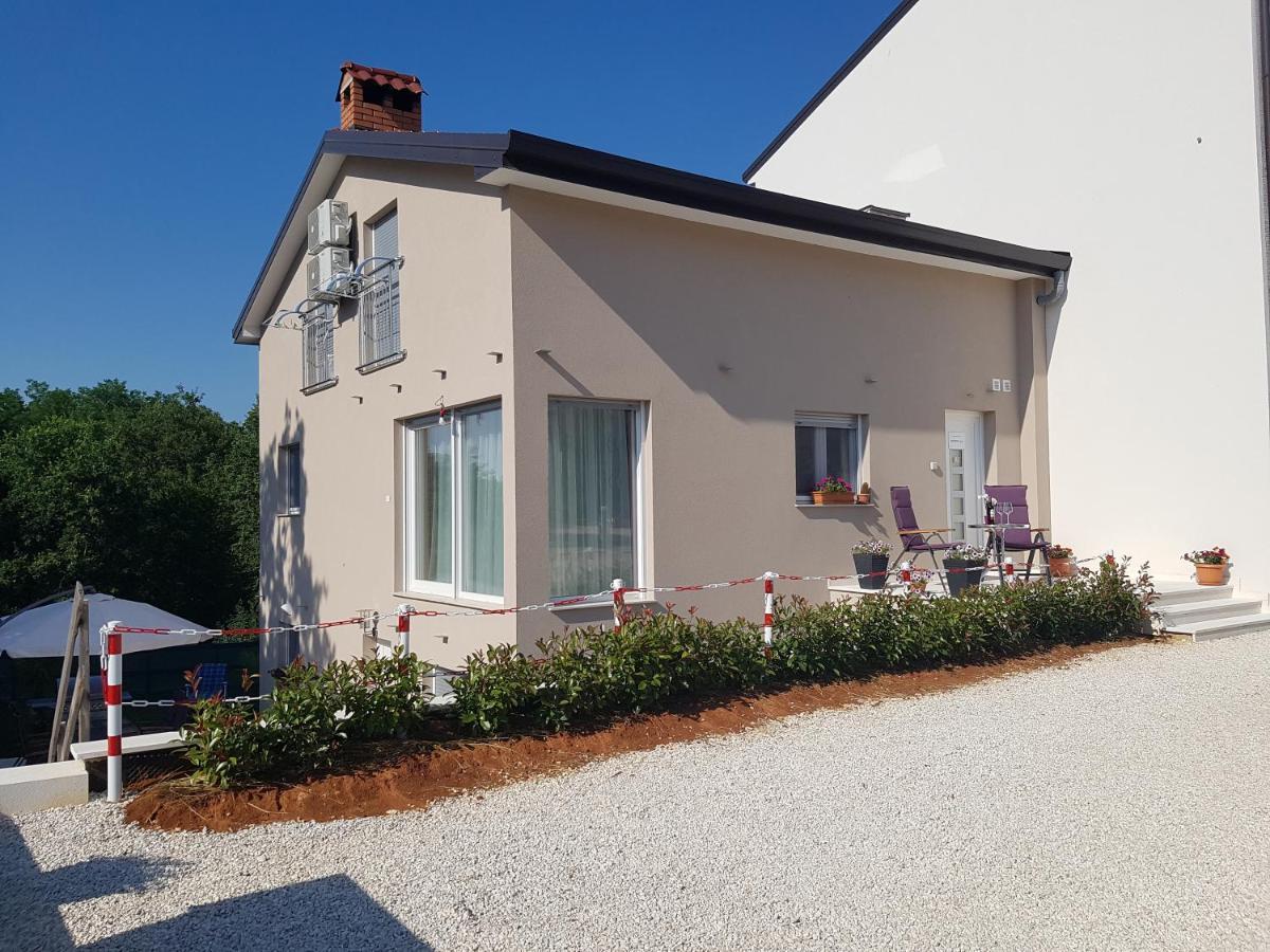 Zagar Apartment Пореч Екстер'єр фото