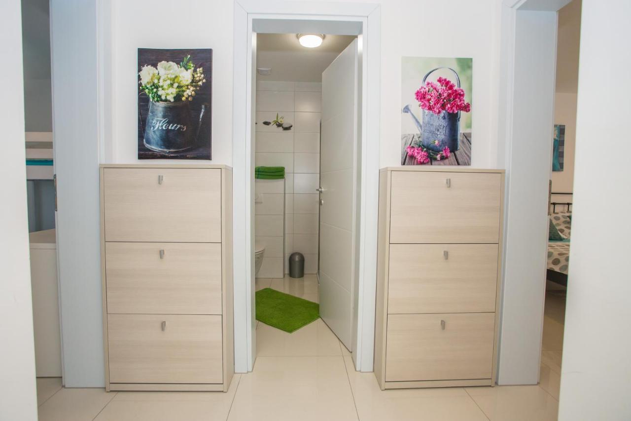 Zagar Apartment Пореч Екстер'єр фото