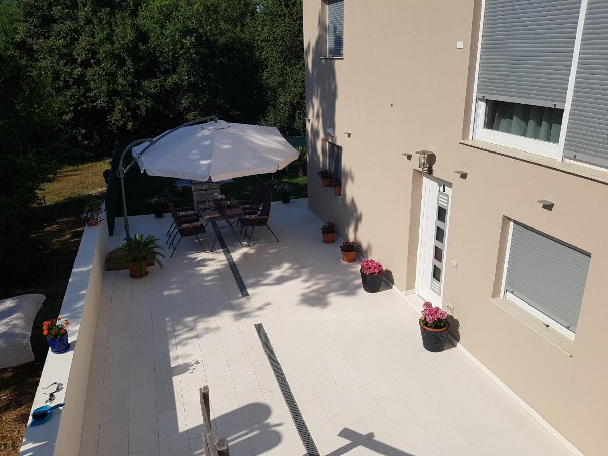Zagar Apartment Пореч Екстер'єр фото