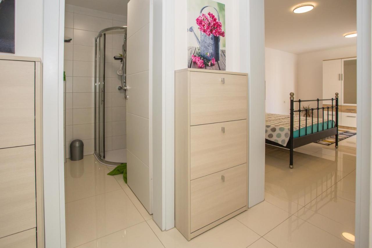 Zagar Apartment Пореч Екстер'єр фото