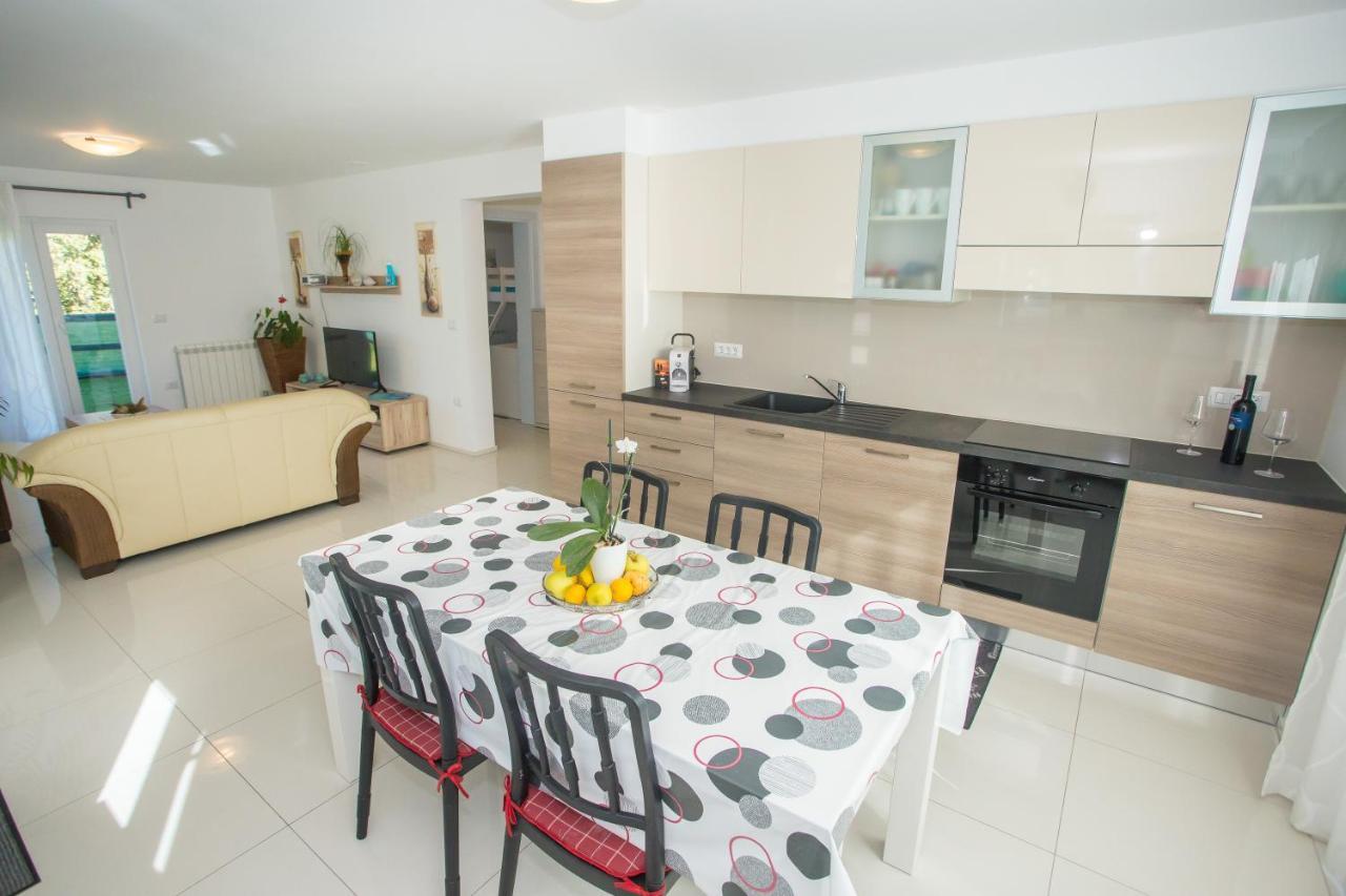 Zagar Apartment Пореч Екстер'єр фото