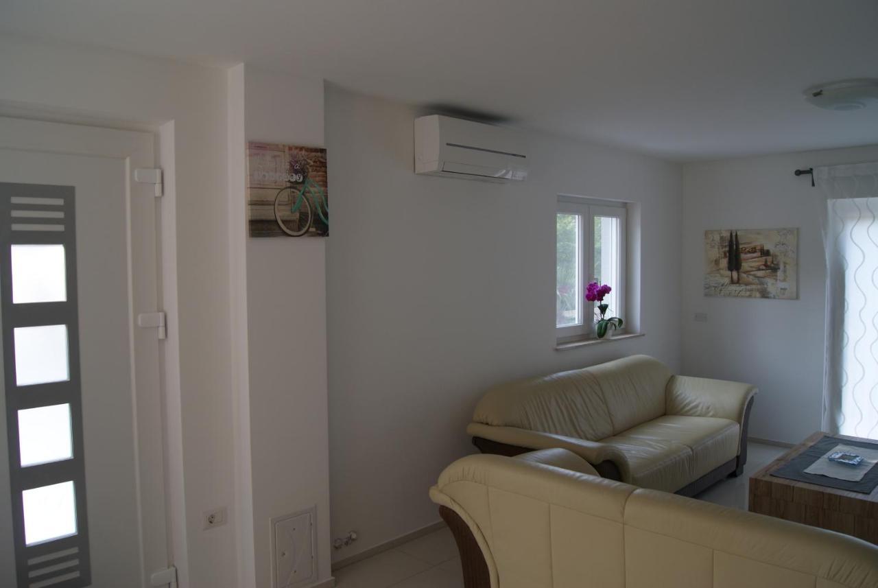 Zagar Apartment Пореч Екстер'єр фото