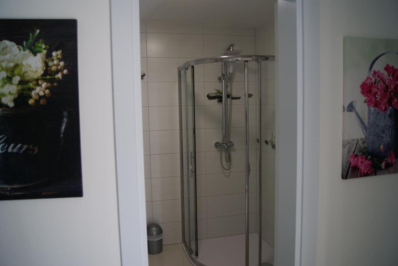 Zagar Apartment Пореч Екстер'єр фото